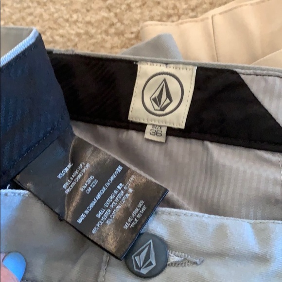 Men’s 4 pc bundle- long sleeves & shts XL - Picture 2 of 4